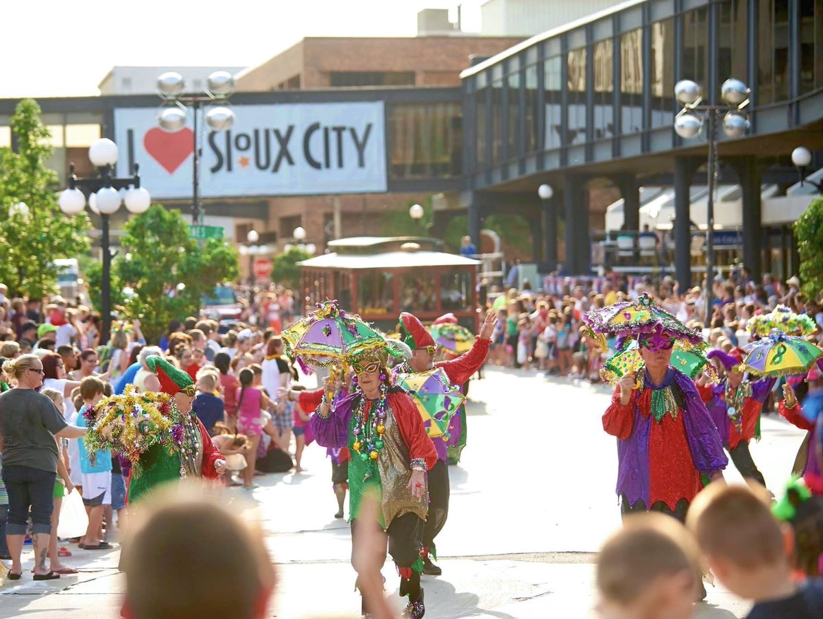 The Sioux City Mardi Gras Parade is back!! 📿 

📆  Save the date: Thursday, July 1st at 6:00 pm

Register today at the <a href="/TysonEventsCent/">Tyson Events Center</a> website: bit.ly/3v55D2g

<a href="/locatesiouxcity/">City of Sioux City</a> 
<a href="/ExploreSiouxCty/">Explore Sioux City</a> 

#downtownsiouxcity
#summerfun
#mardigras
#parade