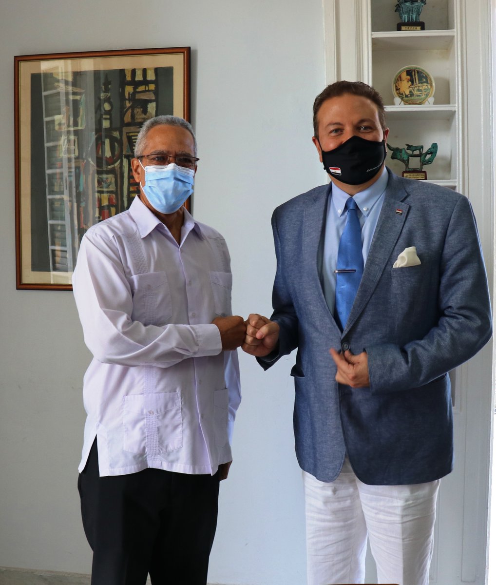 Camara_Comercio's tweet photo. En la tarde de hoy, el presidente de @Camara_Comercio, @a_carricarte recibió al Excmo. Sr. Maher El-Adawy, Embajador de la República Árabe de Egipto en #Cuba. https://t.co/FdertLam6X