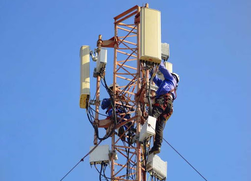 RosaEspirituana's tweet photo. #Cuba Industrial Enterprise for Informatics, Communications, and #Electronics (#GEDEME) will manufacture towers for #mobiletelephony. These structures can also be used as repeaters for #television signals, AM and FM radio stations, among other services https://t.co/T6bimAMM54