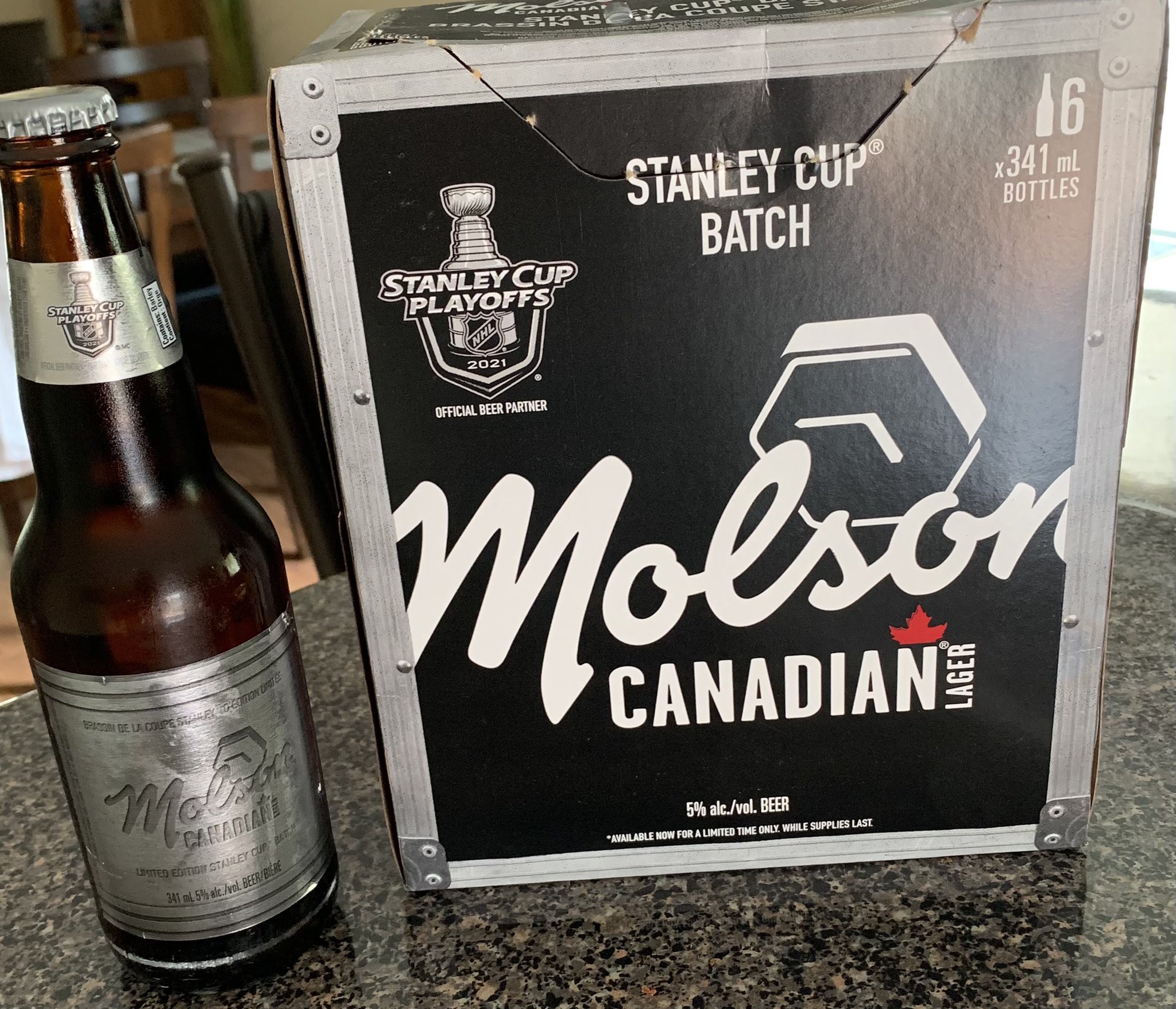 Front Office Sports On Twitter A Batch Of Beer Straight From The Stanley Cup Molson Canadian Is Releasing A Limited Edition Beer That Has Been Kissed By The Cup Itself Https T Co Ka8s6tmavt