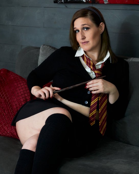 Which one do you like better?? https://t.co/n0gNGwNtMb<a href="/tag/mvsales"class="tags"><span>#mvsales</span></a>