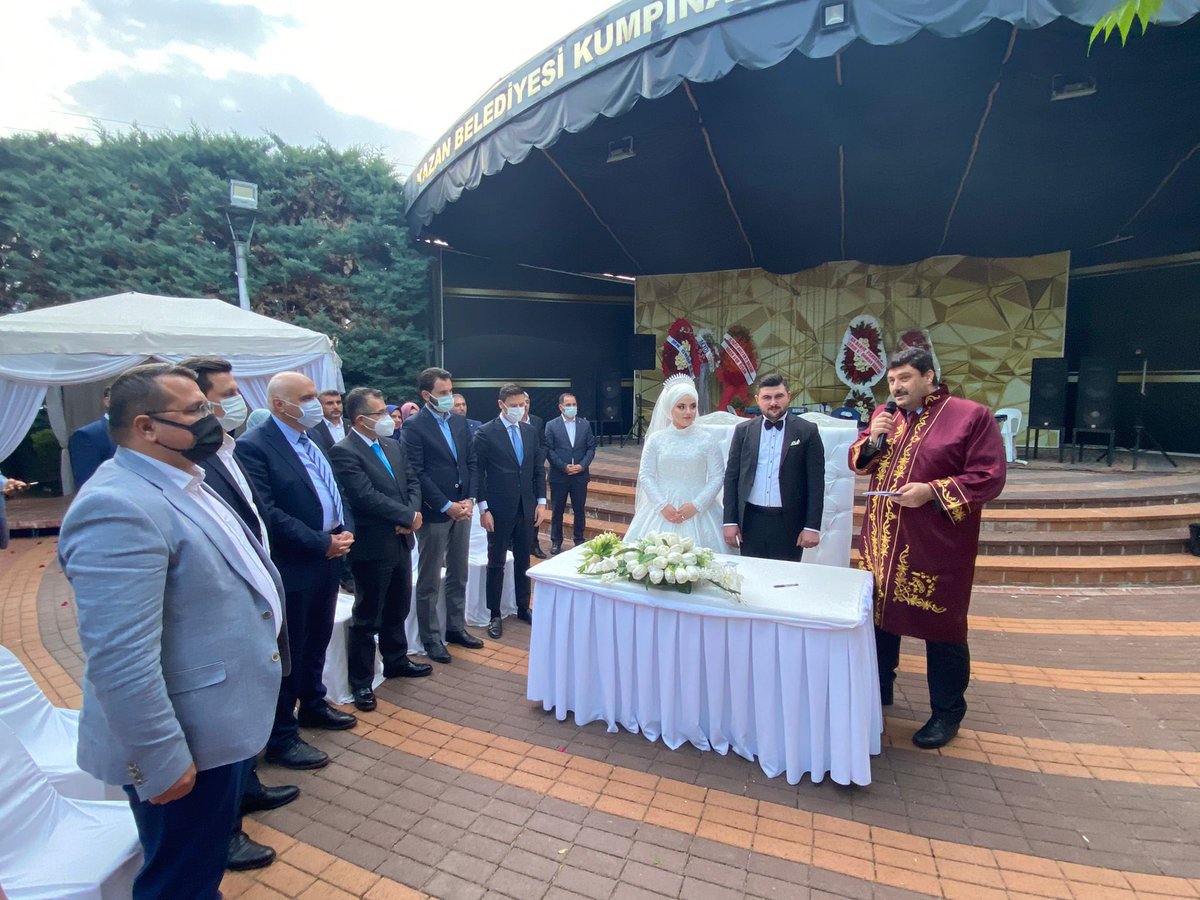 Kahramankazan’ımızın Bitik Mahallesi Muhtarı değerli abimiz <a href="/Hicabi006/">Hicabi Bitik</a>‘in kızı Şerife ve Hamdi kardeşimizin nikahlarına şahitlik ettik