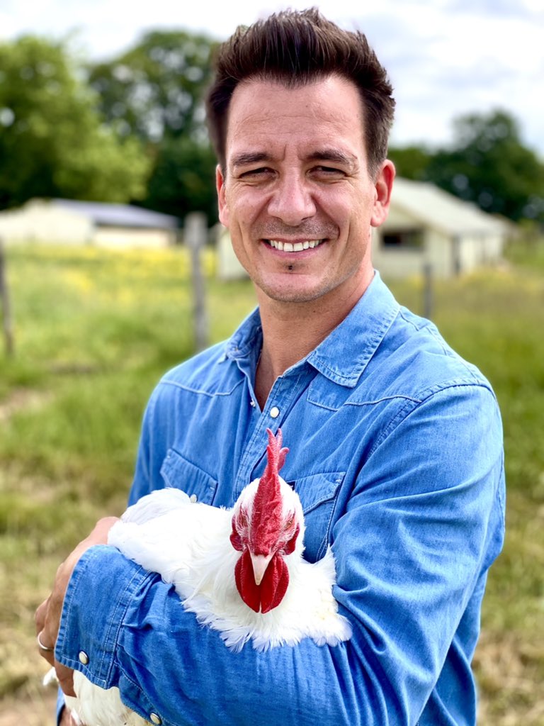 Viens poupoule viens poupoule viens 😍