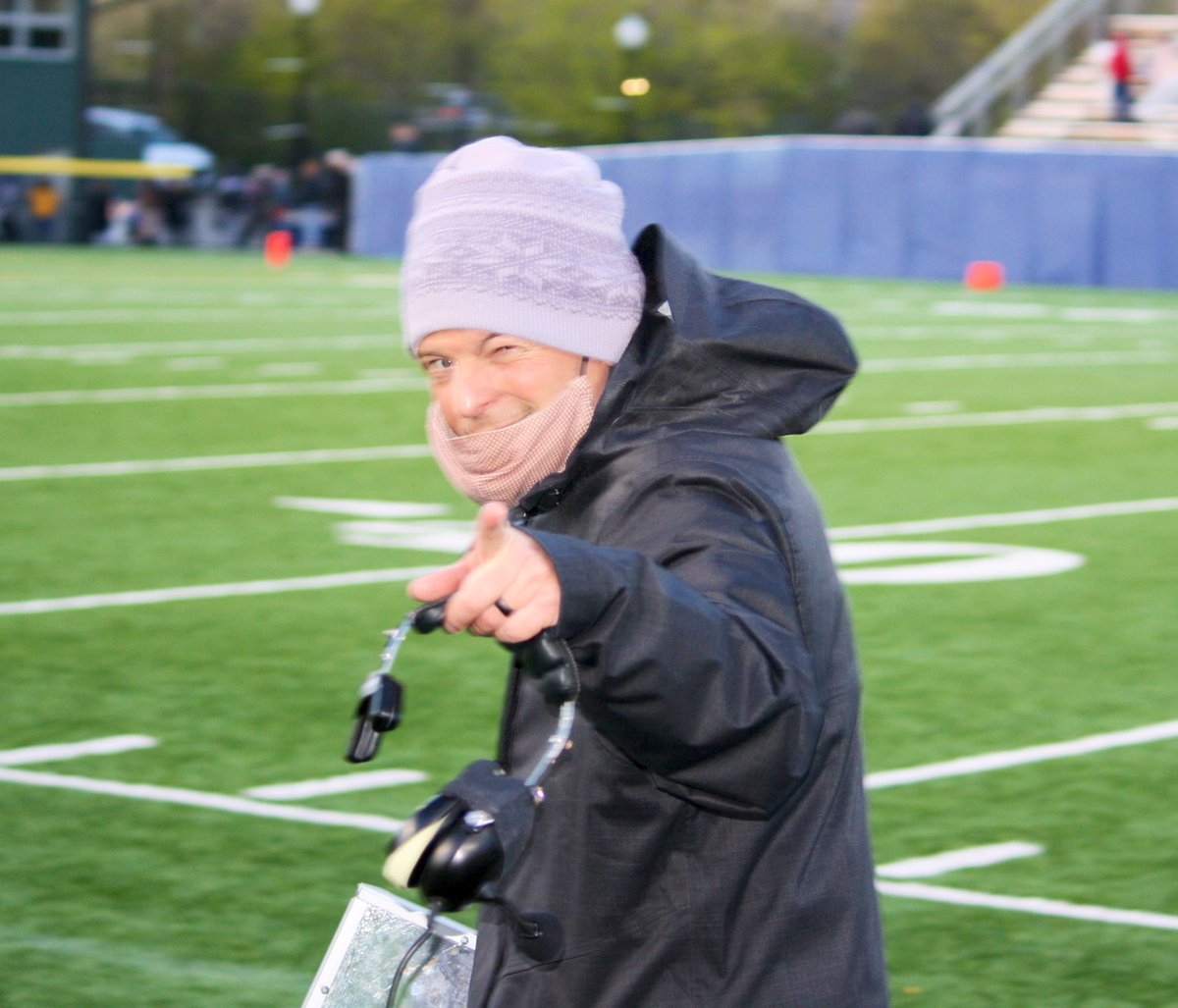 AugieILfootball's tweet photo. 🏈 = FUN #theAUGIEway https://t.co/9kEhjhfgSI