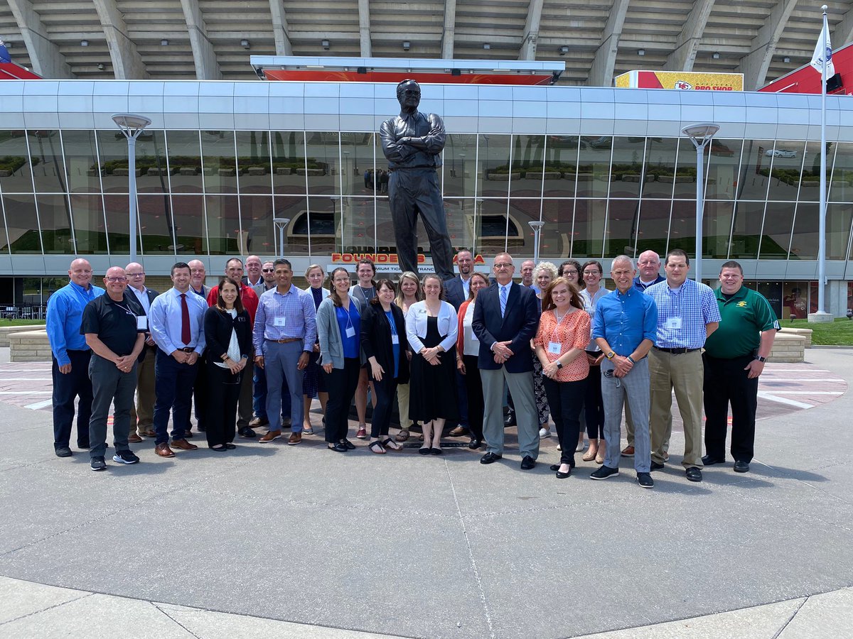Concluded a very successful day! Thank you to <a href="/K_S_Institute/">Korey Stringer Institute</a> and everyone who was able to participate! #Strive2Protect #TUFFS <a href="/NATA1950/">NATA</a> <a href="/Chiefs/">Kansas City Chiefs</a>