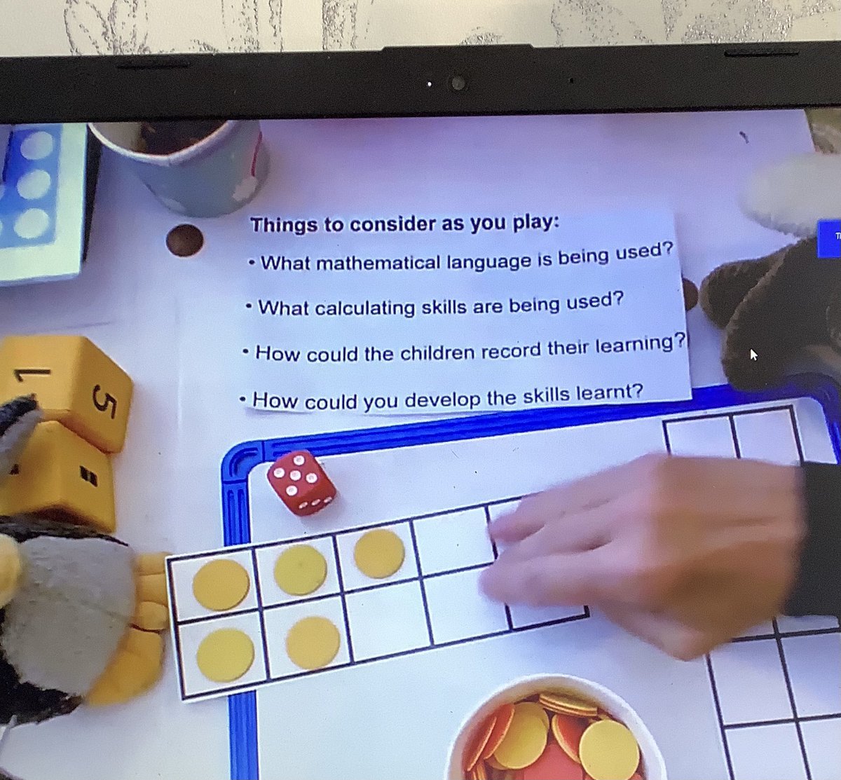 MrsAbrahamYTP's tweet photo. Fab afternoon spent attending #buildingfirmfoundations training with @JuliaMorgansEdu Food for thought in preparation for September! #Eyfs @TuringNW https://t.co/T0xGiHYuLN