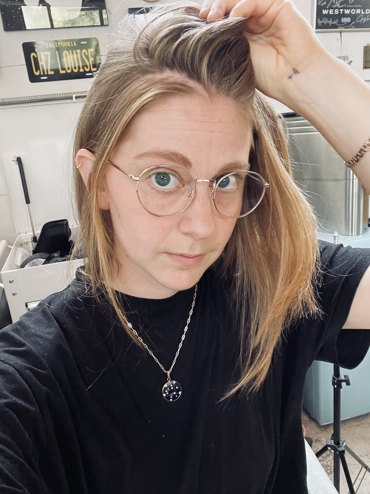 simone-giertz-on-twitter-ctrdoesstuff-not-much-just-a-bald-strip