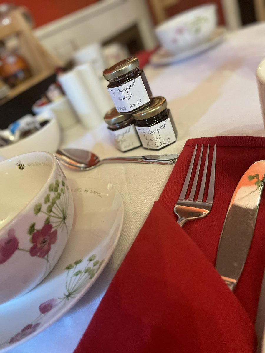 Summer batch of jam made with fruit from our family garden in North Wales #staycation #visitwales #cardiff #caerdydd <a href="/visitwales/">Visit Wales 🏴󠁧󠁢󠁷󠁬󠁳󠁿</a> <a href="/VisitCardiff/">Visit Cardiff</a> 🏴󠁧󠁢󠁷󠁬󠁳󠁿🏴󠁧󠁢󠁷󠁬󠁳󠁿🏴󠁧󠁢󠁷󠁬󠁳󠁿🏴󠁧󠁢󠁷󠁬󠁳󠁿