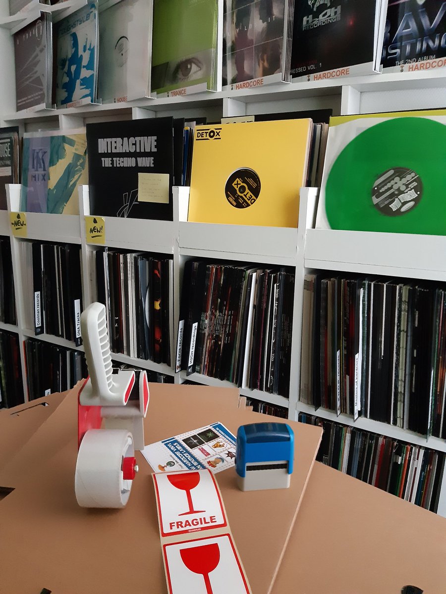 PlanetBoomRec's tweet photo. #hardcore #vinyl ready to ship out! #vinylcollection #vinylonly #vinyllovers #vinylonly #nomp3 #gabber #blackgold #traxtormrecords #Thunderdome #mastersofhardcore #megarave #hardcoreitaly🇮🇹 #hardcorefrance🇨🇵 #hardcorefrance🇨🇵 #hardcoreusa🇺🇸 #hardcorespain🇪🇸 #hardcoreaustria🇦🇹 https://t.co/n90FNWjsIE