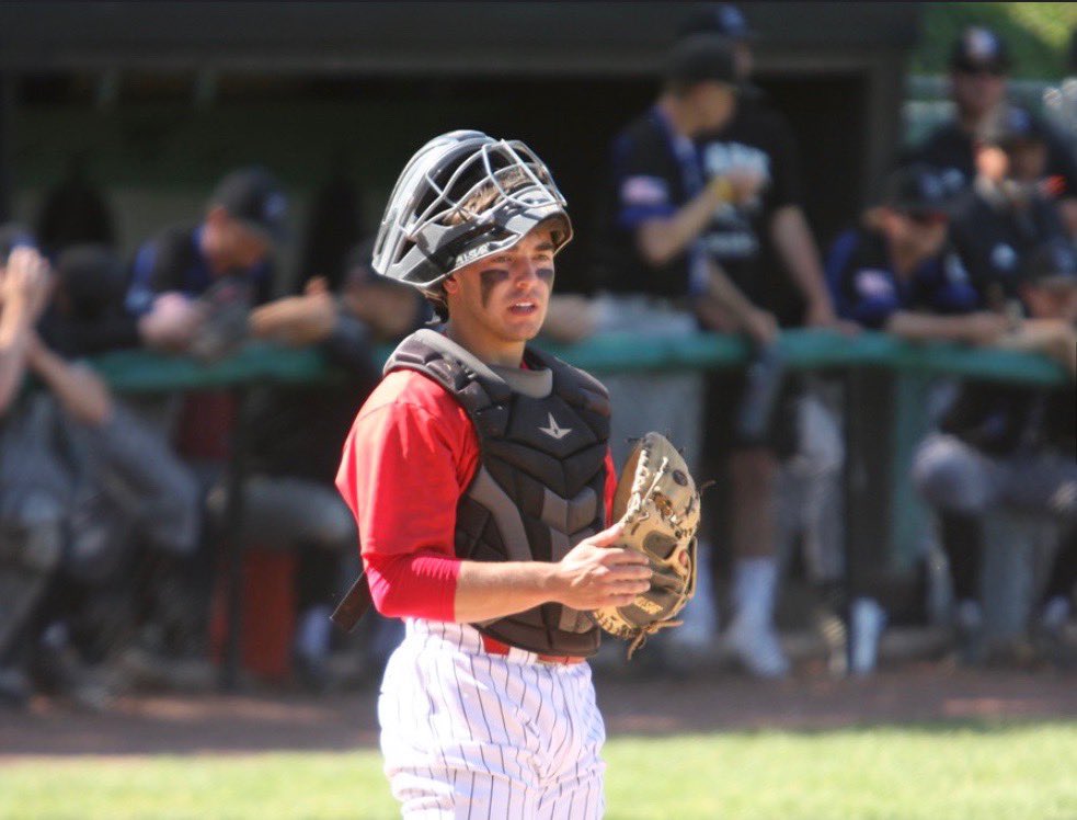 mthoodbaseball's tweet image. NWAC South Region 1st Team Catcher:
Ezra Samperi (@ezra_samperi)

.375 AVG, 38 R, 9 2B, 1 HR, 24 RBI, 23 SB, .490 OBP