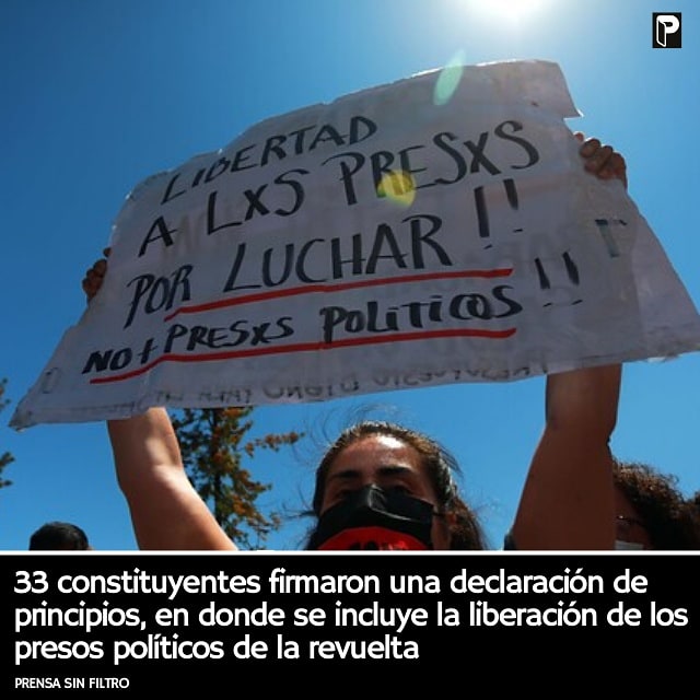 PrensaSinFiltro's tweet photo. 🔴 Noticia completa en https://t.co/QePiWZhiAY

#LibertadParaLosPresosPoliticos 
#revuelta #estallidosocial https://t.co/MFEmvFfawL