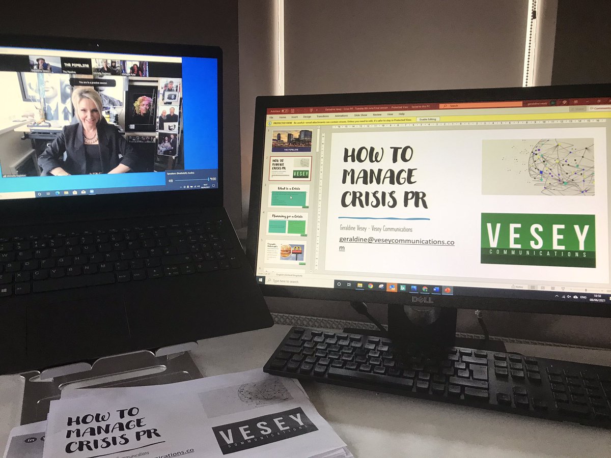 geraldinev tweet media