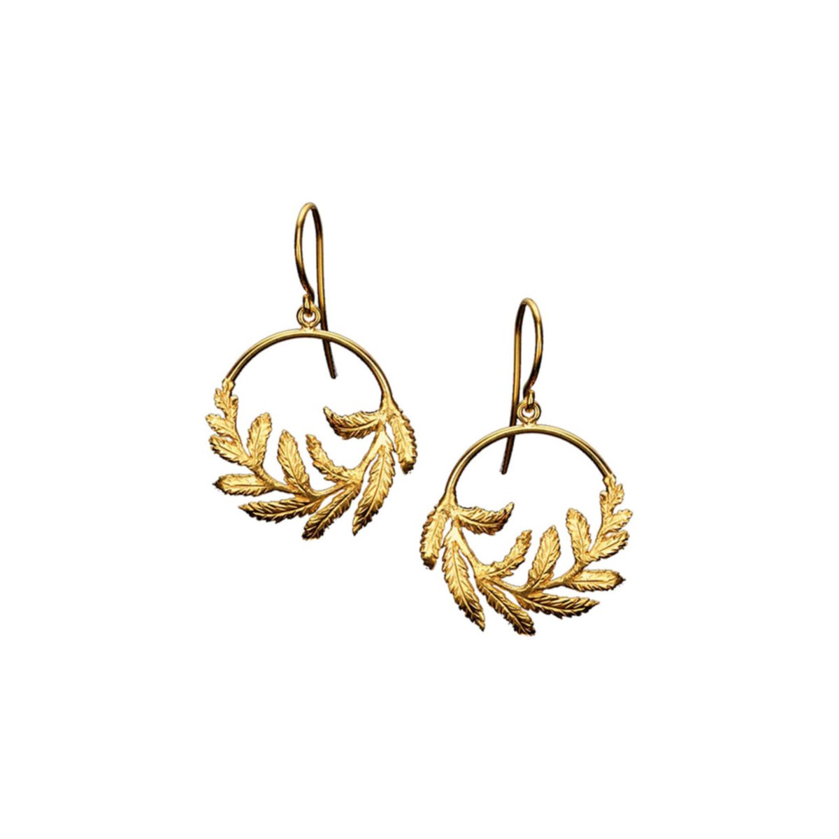 kateroyalcloset's tweet photo. These @catzorjewellery 'Fern Leaf' hoop earrings have become a jewelry box staple for the Duchess of Cambridge - she's worn them so many times, we've lost count! From rugby games to formal engagements, all about these earrings are in the #KateStyleArchives https://t.co/QWI6Usc2Kv https://t.co/DgxUIHzf2B