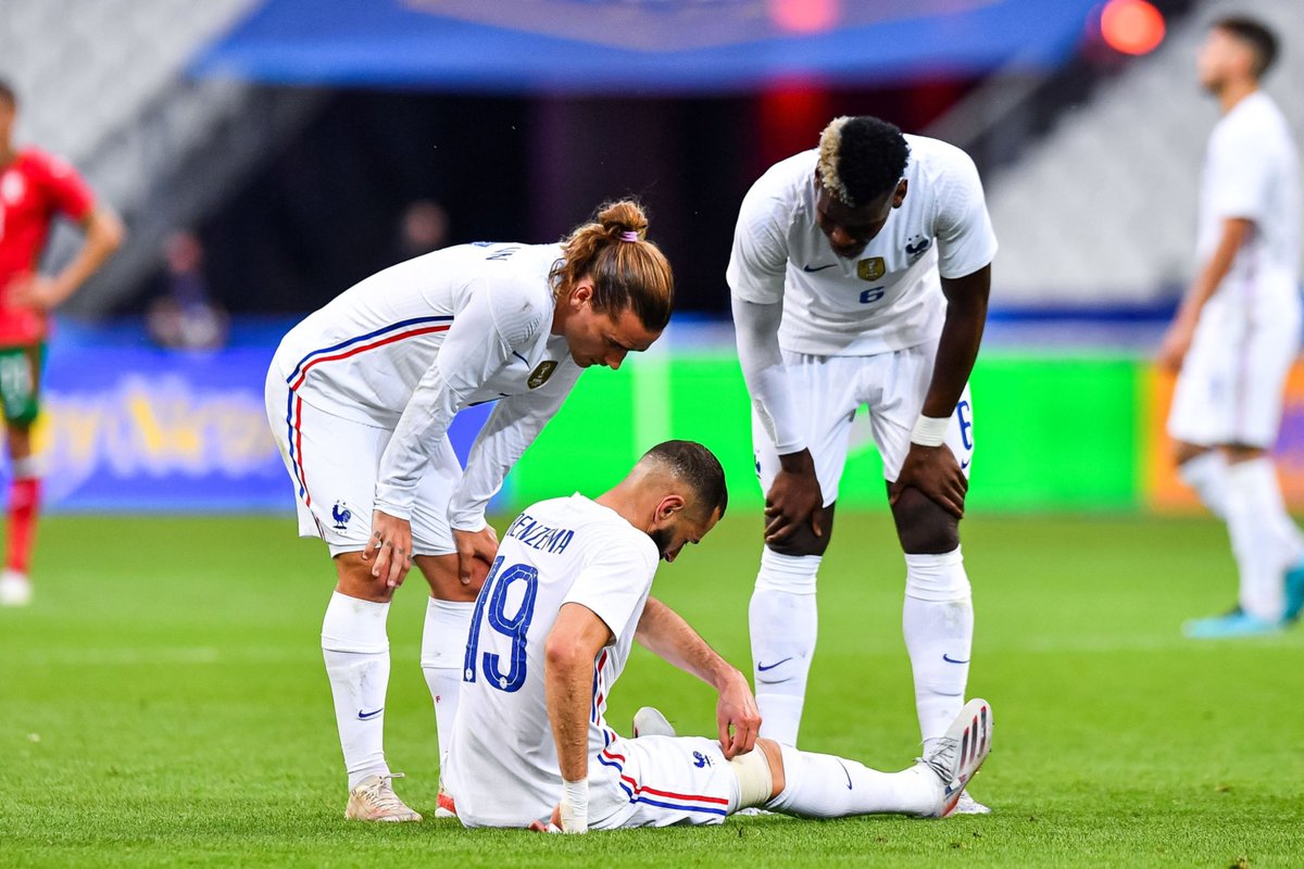 🚨ليكيب الفرنسية كريم بنزيما تعرض لإصابة في الفخذ الأيمن وطلب الخروج من ملعب مباراة فرنسا الودية أمام بلغاريا