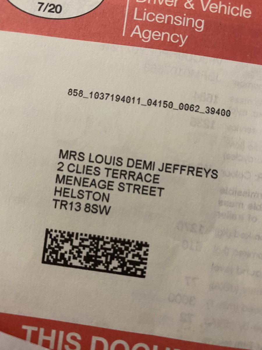 Lois_Jeffreys's tweet photo. Think this is my favourite cock up yet, how do they even spell my first name wrong and not my new surname🤣🤣 @DVLAgovuk https://t.co/L44Ay9bu6q