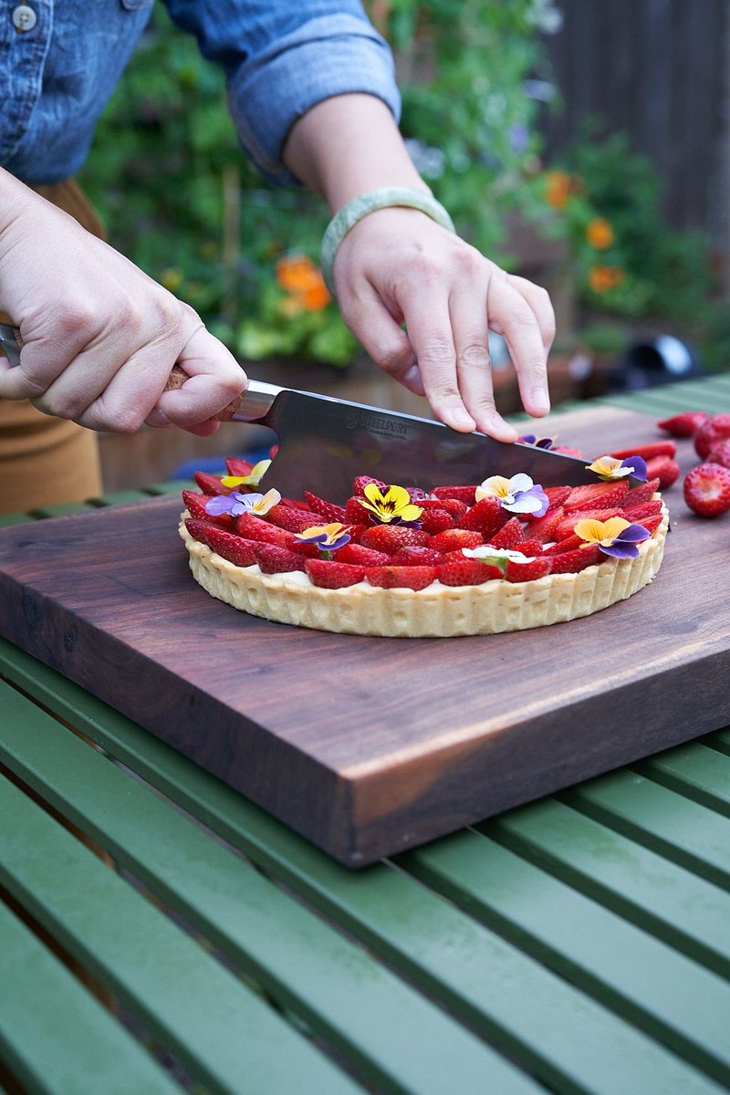 Picked wayyyyy (wayyy!!!!!) too many strawberries this past weekend but baked the most beautiful tart and I am proud of it!!!