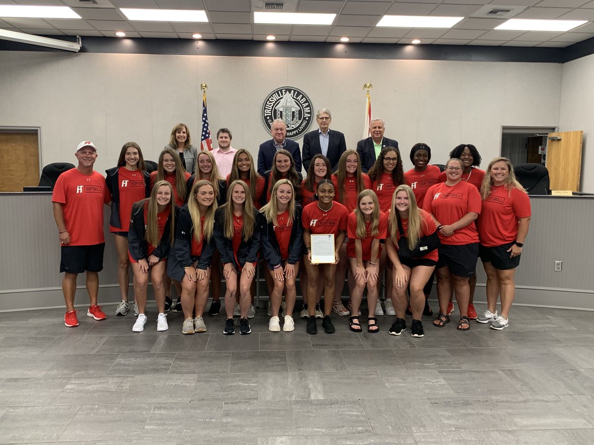 HT_Huskies_AD's tweet photo. Thanks to the Trussville City Council for honoring the Champions tonight! We are thankful for your support!
@hewittsoftball
#HTogether https://t.co/gvtR8zn1NM