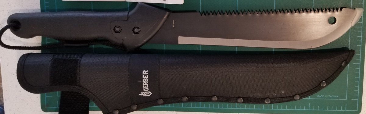 Tsa_SouthWest's tweet photo. On the list of items not allowed in a passenger's carry-on bag, a #machete like the one pictured is at the top of the list. Double check your carry-on because @TSA officers @PHXSkyHarbor definitely will. Arrive early & wear your #mask #MaskOn #SafelyFirst 😷😷 https://t.co/LrcBad0QCF
