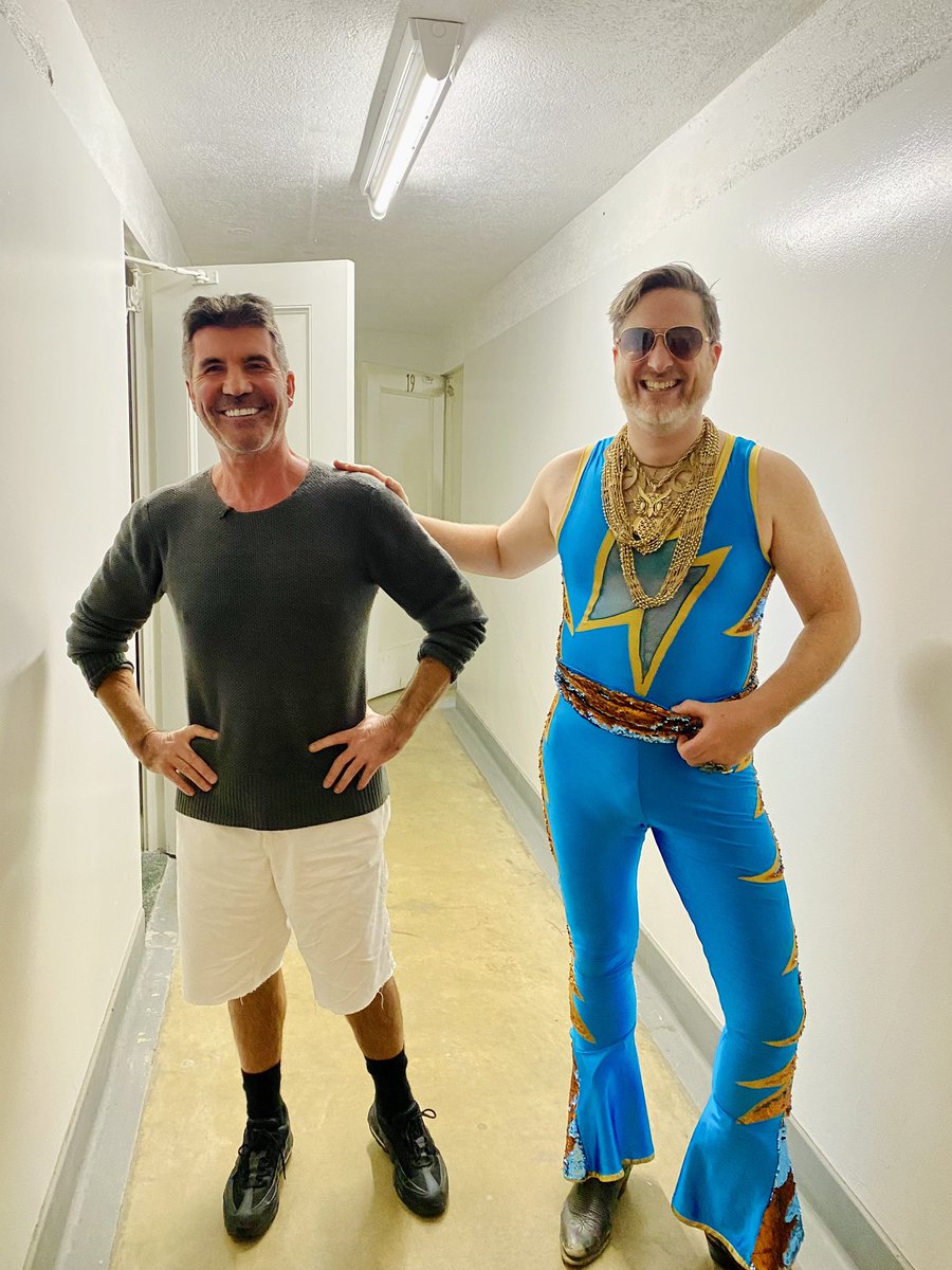 Felt famous, might delete never ever 🤩🤩🤩🤩<a href="/SimonCowell/">Simon Cowell</a> <a href="/agt/">America’s Got Talent</a> <a href="/AGTAuditions/">AGT Auditions</a> #agt #johnnyshowcase