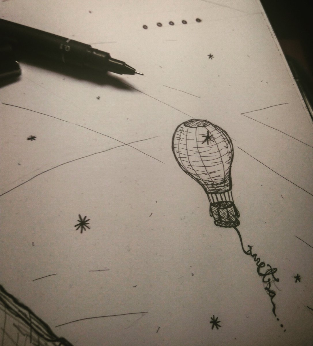 emzirrimarra's tweet photo. Zure ametsak besarkatu...
🔥🔥🔥🔥🔥
#emzirrimarra #zirrimarra #ametsa #globo #hegan #marrazkia #dibujo #drawing #sketchbook #sketch #fly #volar #globe #bidaia #viaje #travel #illustration #ilustracion #ilustrazioa
🔥🔥🔥🔥🔥
https://t.co/5pOMQDc6Ck https://t.co/ocRY5O6HpH