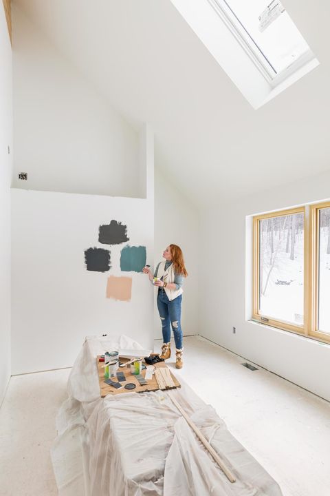 ThisOldHouse's tweet photo. Which color is your favorite? 🎨 

2021 Idea House, the Modern Barnhouse homeowner/designer Amy Matthews (@DIYMatthews) has some lovely Benjamin Moore colors to choose from!

📸 : Andrea Rugg Photography
#ThisOldHouse #TOHModernBarnhouse #BenjaminMoore #SeeTheLove https://t.co/k8qMieVDrh