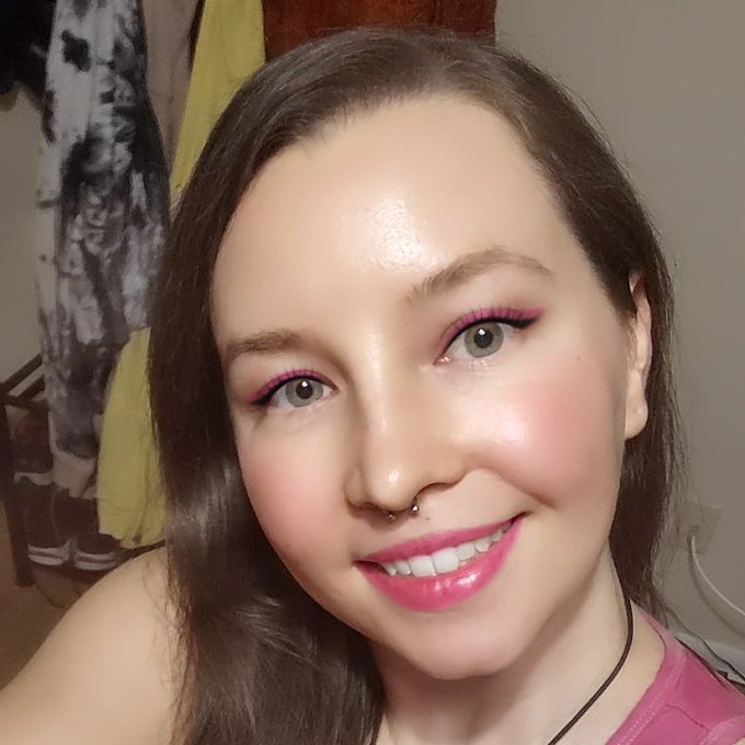 #NewProfilePic https://t.co/HWxe09Uh6Y<a href="/tag/newprofilepic"class="tags">#NewProfilePic</a>