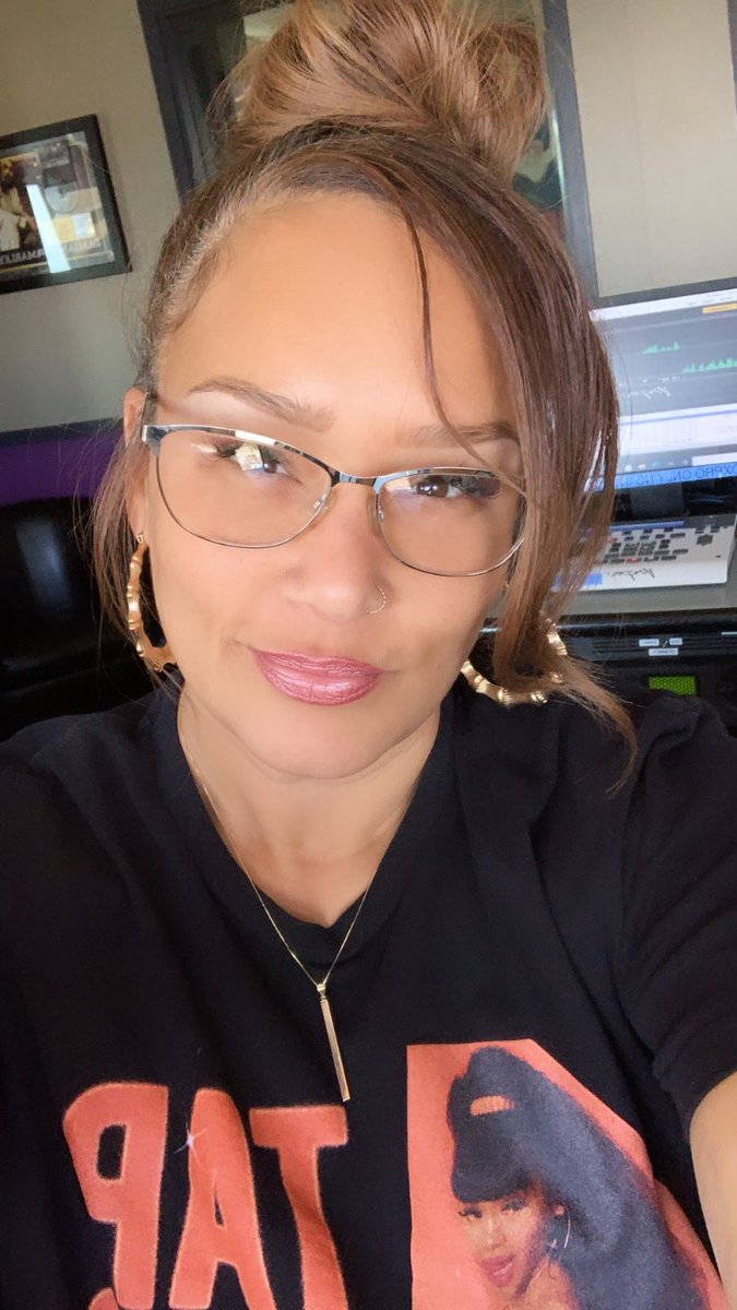 TOSHAMAKIA's tweet photo. I’m LIVE with all the details for #SummerJam2021 with @DaBaby, @Saweetie (peeps my shirt😉) @JackHarlow, PROF &amp; Clever Sept 4th at @FiddlersGreenCO 

I got tix to see @TheRealMikeEpps and #KattWilliams new movie #TheHouseNextDoor and #TheRushHourMix with @DjMileHighFive8🚀 https://t.co/3THx381HGf