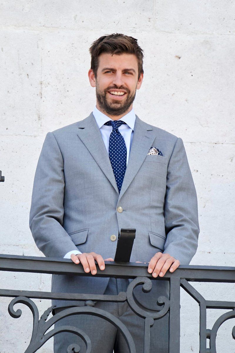 خبر : AS |

🇪🇸 جيرارد بيكيه سيبقئ ✅

◾️ وافق المدافع الذي يتقاضى 16 مليون على تخفيض الراتب بشكل كبير، وسيتم تحويل مبلغ كبير إلى المتغيرات

----- 💭 @Barca_goal 💭 -----