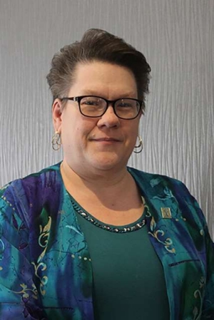 PretendiansList's tweet photo. Name: Claudette Grinnell-Davis
Claimed Nations: Michigan Ojibwe "Non-status descendant of Anishinaabeg peoples of the Canadian Great Lakes region"
Field: Academic https://t.co/vGxO8WyyC4