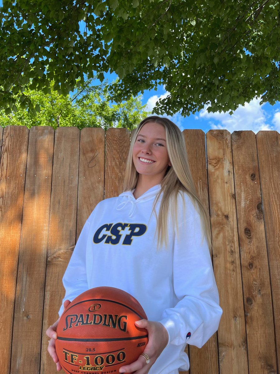 allyschultz33's tweet photo. Committed! 💙💛 @CSPBearsWBB @GMacHoops @JrAllStarMN @EricJrAllStar @MattyNilsen @LSHSGirlsBball_ @MinnesotaStars https://t.co/eHdbJYp4OG