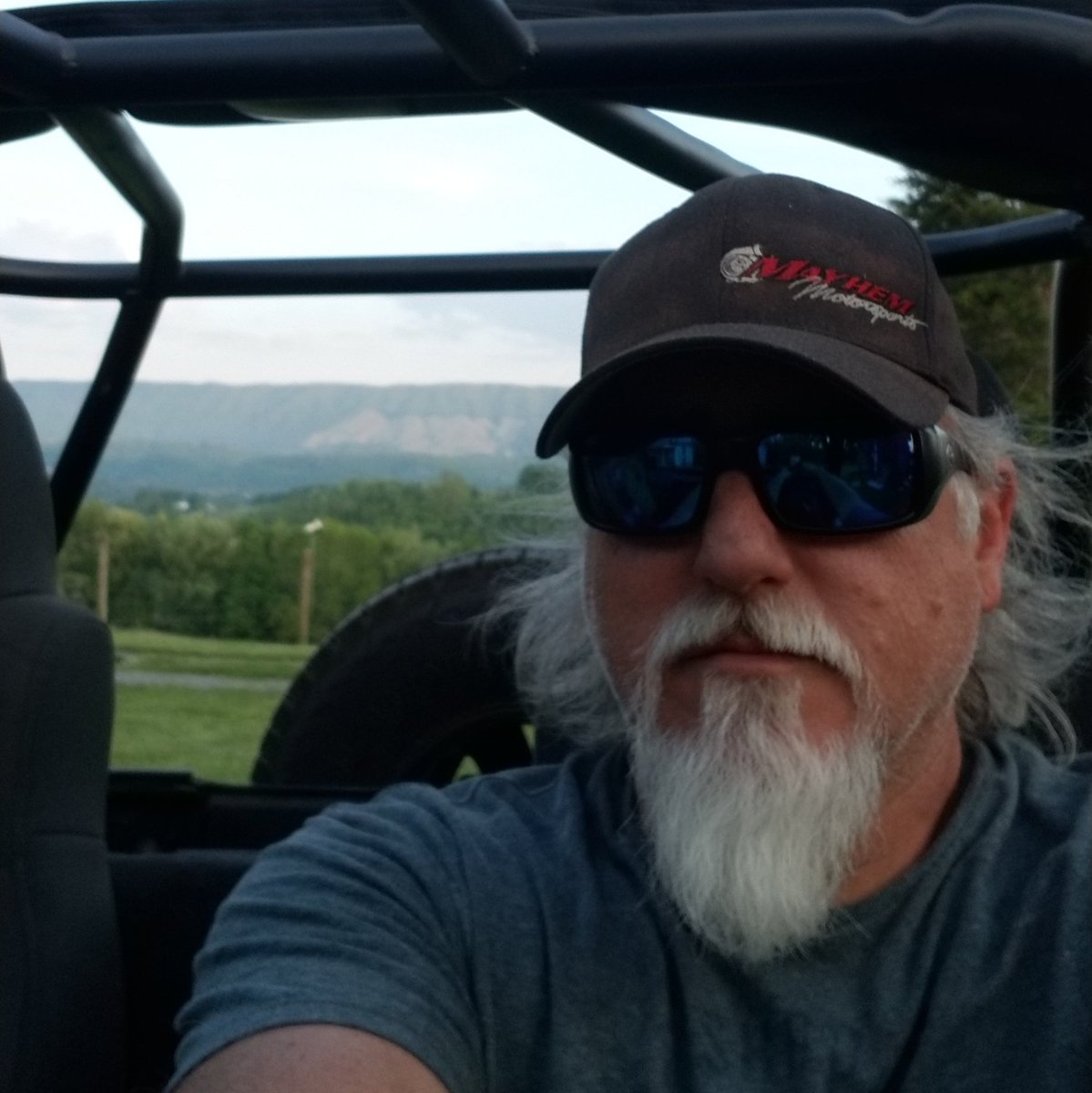 redneck2020red's tweet photo. #NewProfilePic https://t.co/mkNwKFsBLD