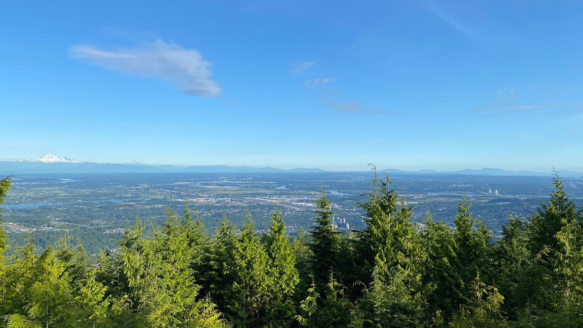 VisitCoquitlam's tweet photo. Capture Coquitlam call-out! What is your favourite view in Coquitlam? Whether it be from the peak of a hike or right in your own back yard, we want to see your photos and hear your stories. 

Submit your capture of a Coquitlam view: https://t.co/XI9OYYKhjE

#CaptureCQ https://t.co/9f4W8ZKhcN