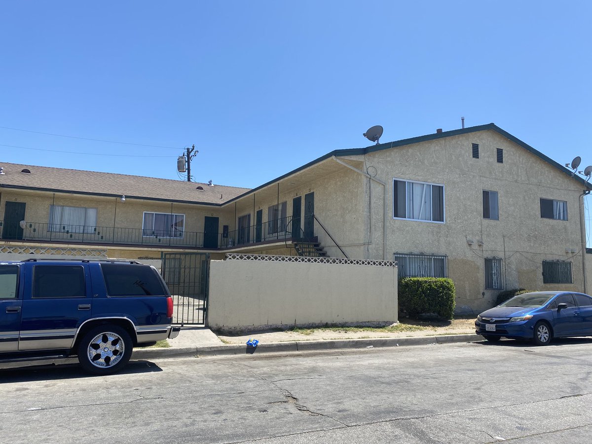 TeneMuhammad's tweet photo. For my 2cents 3021 Santa Fe is one of the main addresses in question. Numerous registrations to vote came from this location.If you know of any other locations that were fraudulently used, please don’t hesitate to contact @losangelescounty fraud hotline 1800 544 686 @LADAOffice https://t.co/G01pnT737S