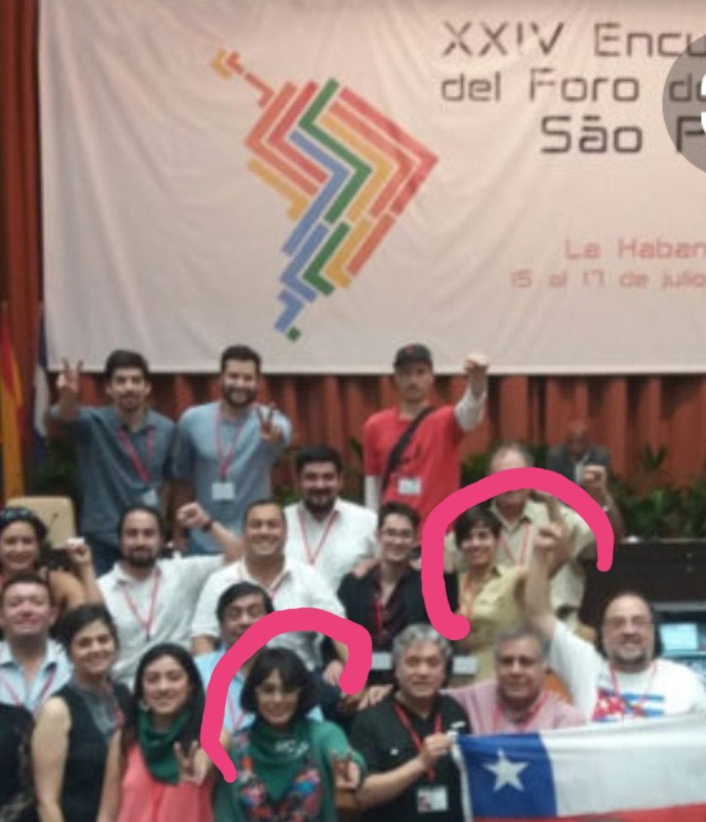 ElIncorrecto8's tweet photo. #KarinaOlivaGobernadora aquí con sus buenas juntas, esto claramente no es un cumpleaños https://t.co/p4w7fkRHK5