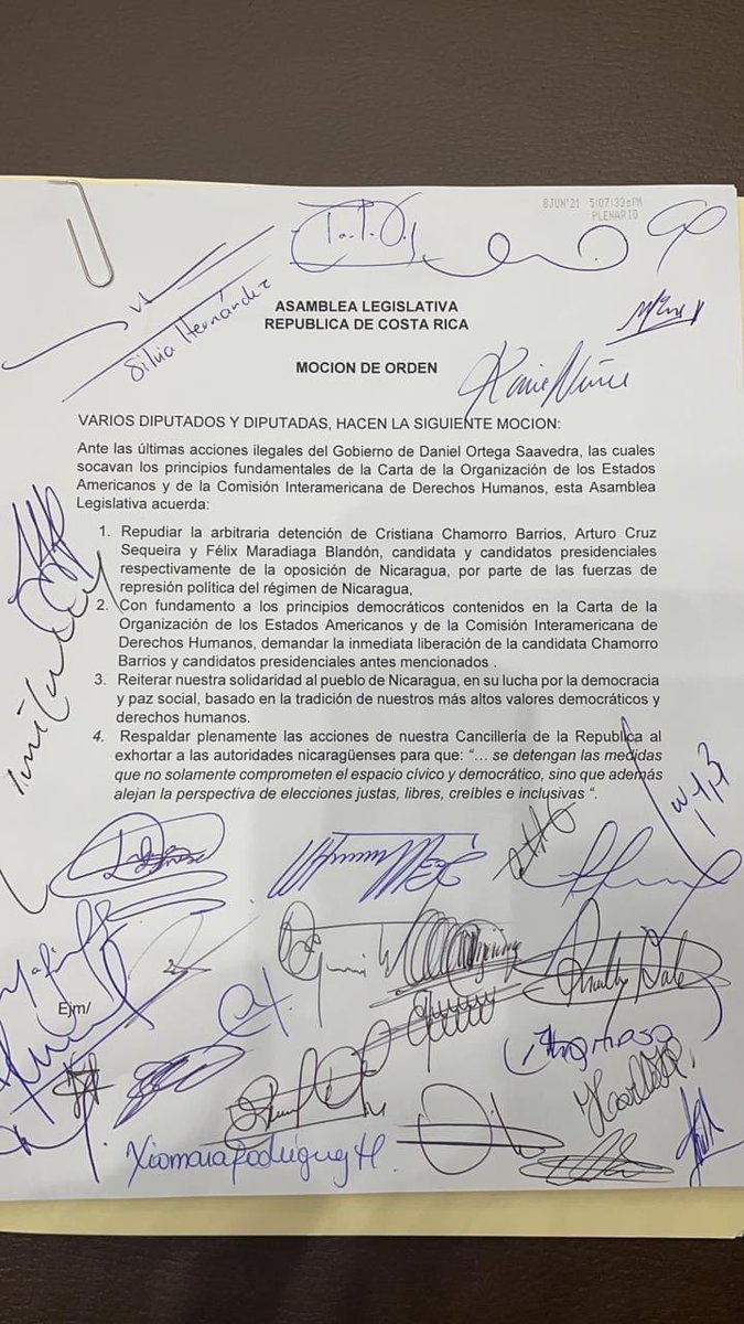paolavegar's tweet image. Varios diputados de Costa Rica hemos presentado esta moción para solidarizarnos con lo que pasa en Nicaragua y repudiar lo que está haciendo la dictadura de Ortega-Murillo #SosNicaragua