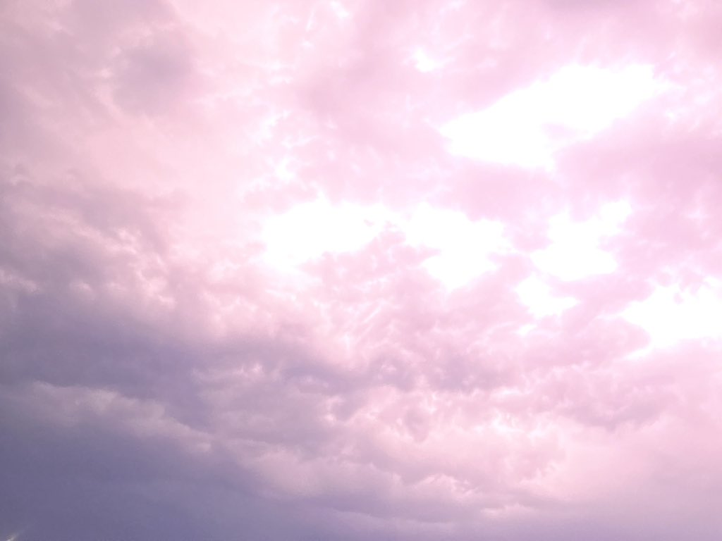 MacKayBlue's tweet photo. No filters - These pics were taken right as lightning exploded beautiful, coloured light through the clouds into the dark night #lightningisamazing #LightningStrikes #beautifulcolour https://t.co/KIG3nNiu1N