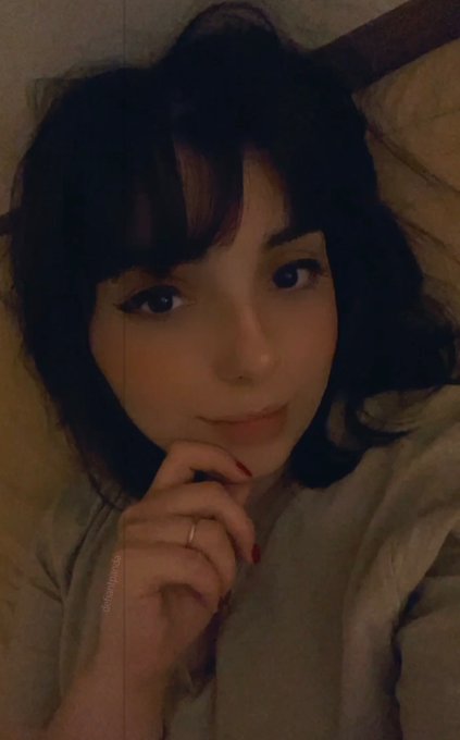 sweet dreams ❤️ https://t.co/2s2X8QQIus