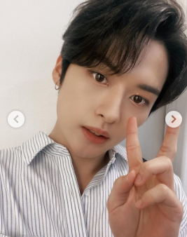 sd_ghst's tweet photo. I'm in love with this man<3

#StrayKids #LeeKnow https://t.co/OFxjKGHUqg