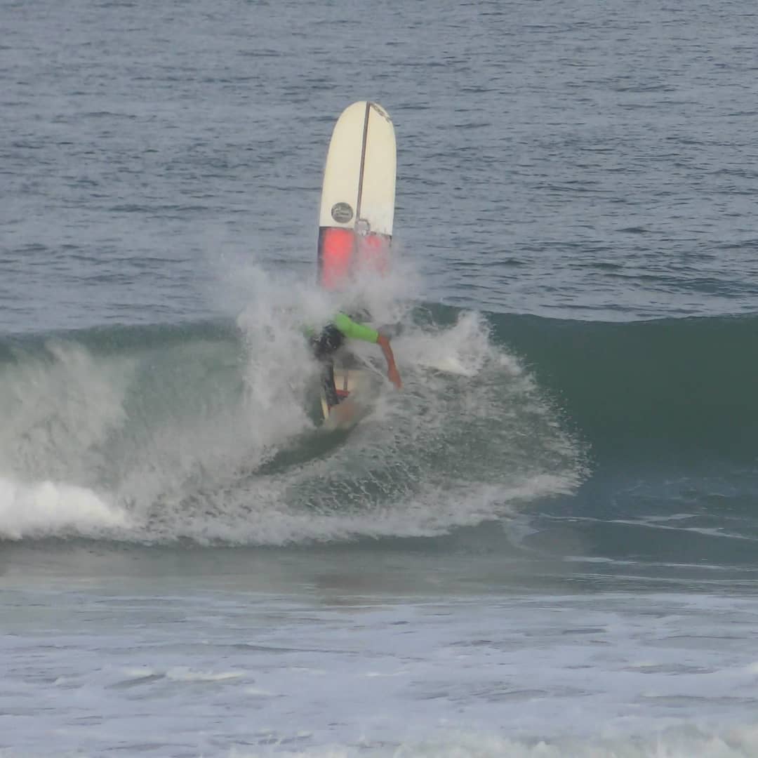 takainoue2000's tweet photo. 🕛ripping―almost twelve o'clock😁
#piccoloclementesurfboards
#ピッコロクレメンテサーフボード
#takamodel2 #鷹モデル
#三刀流プロサーファー #井上鷹 #takainoue
#highperformancelongboard #longboard #surfing #surfinglife #offthelip #ロングボード #サーフィン #99base https://t.co/u1NUaeNUfr