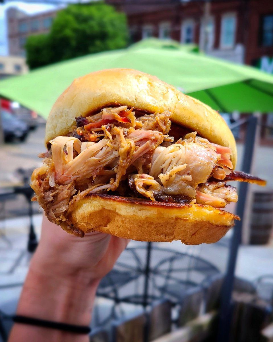You just can't go wrong with a classic #PulledPork sandwich 🤤🤤 try it with any of our delicious house #bbq sauces! 🍖
Come dine in and enjoy today, or if you can't make it in, you can call us to place orders to go, or order online for delivery or pickup! [Link in bio]

#rvabbq