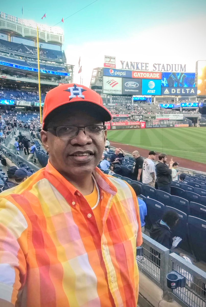 DancingLawyer's tweet photo. @ATTSportsNetSW @astros  Loved my trip to Yankee Stadium in June  2019.  Got to see a home run by Yordan! https://t.co/KT4uaPIblH