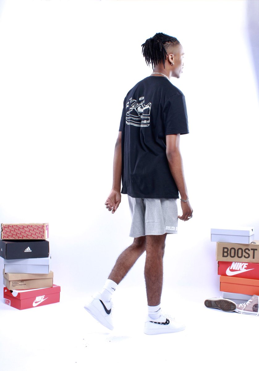 SoledOutCustom's tweet photo. Blueprint Tee’s 🥶 https://t.co/AxK3Y2zioe