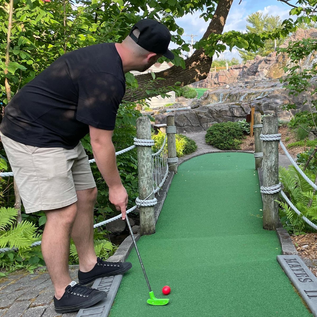 The Mini Golf Guys tweet media