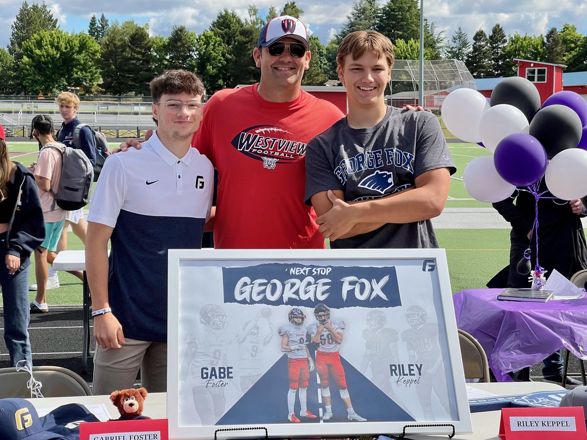 Westview HS (OR) Football tweet media