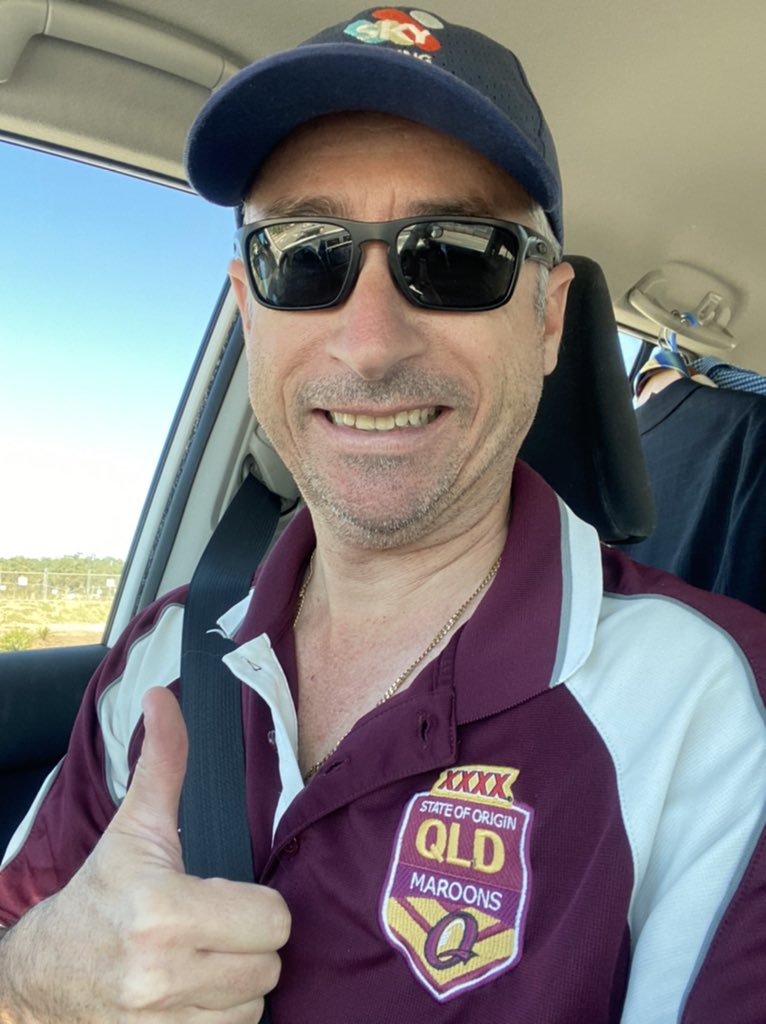 Chargey76's tweet photo. With people pouring into my hometown for Origin 1 Iβm doing the opposite & heading south for Rocky races! While I wonβt get to be there, I know the town will put on an absolute ball tearer!! Queensland by 4 #QUEENSLANDER #SOO1 ππΊππ https://t.co/ySMNNU8h9b