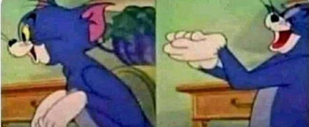 SohaRamzan's tweet photo. Me watching the video of #Macron slapped 😂😂 Inner peace 😍😍😁😁
 #BreakingNews https://t.co/A1N94J1wSw