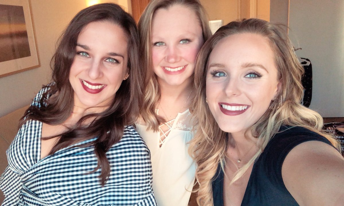 KristineVarkony's tweet photo. In the words of TikTok… how does this… turn into this… turn into this? #NationalBestFriendDay #howfirmthyfriendship #RIPtoos https://t.co/NLXaxIAbyZ