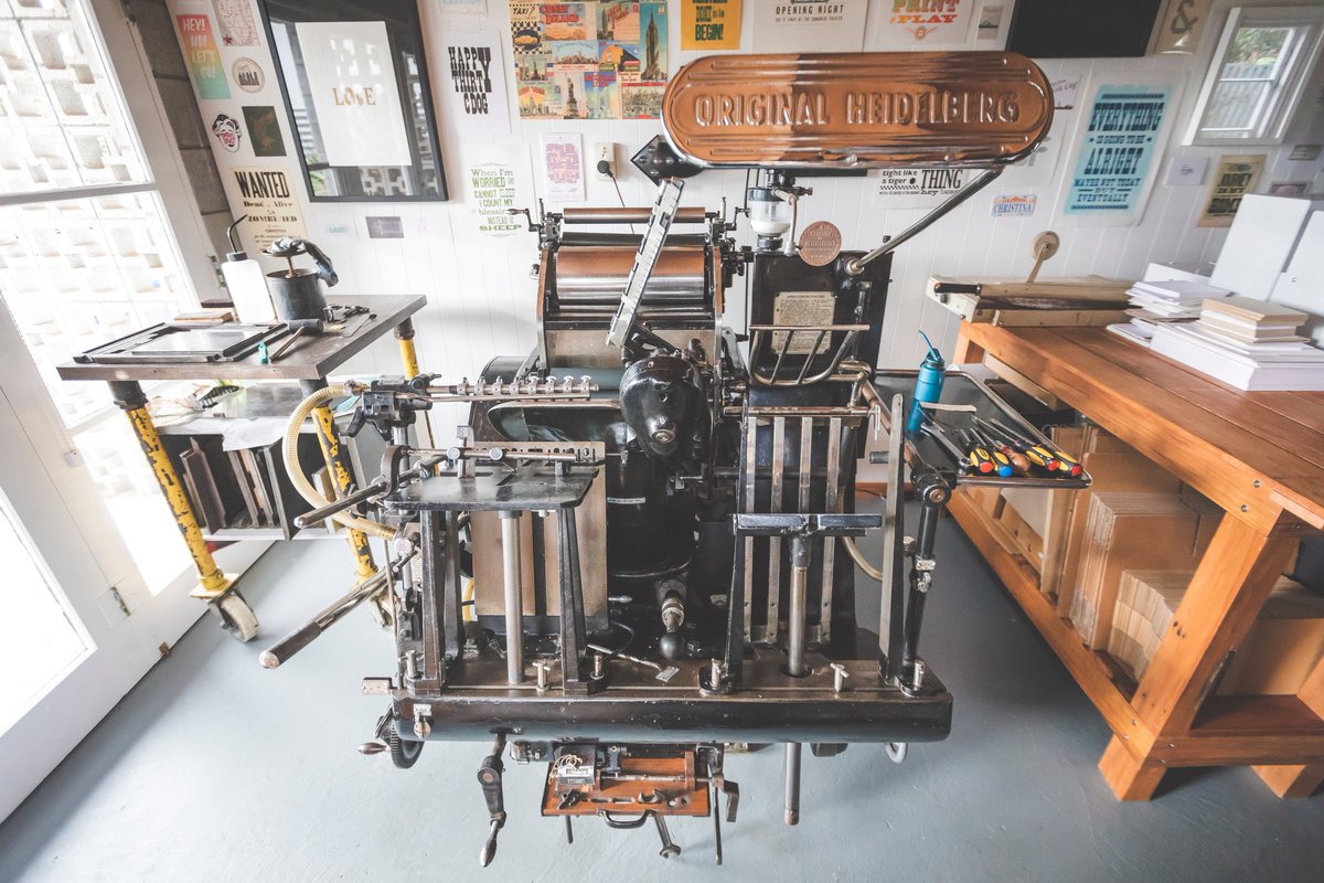 My first broadside!! Created by Windmill Press in handset type, in a limited edition of 50.

This poem was originally published in <a href="/aotearotica/">Aotearotica</a> - a very short poem celebrating the joys of cherries, as well as quality personal time. 🍒🍒😉

Order details below...

1/4