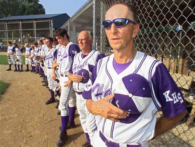 17Heritage's tweet photo. Kee High coach Gene Schultz retired in 2014 as the national leader in wins with a 1,754-398 record in 45 years. He led Kee to 9 summer state titles, 2 fall titles, 23 state tournament appearances, and a record 32 state tournament game wins. @EACSD_Iowa  @iahsbb @iowahallofpride https://t.co/ughavHOOT0