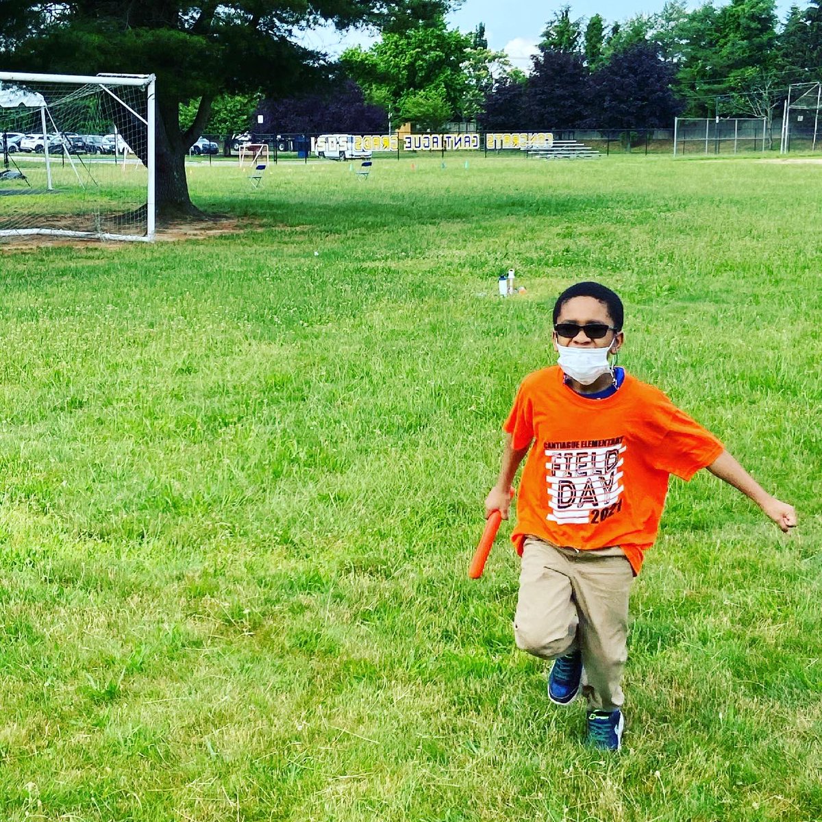 Miss_Junge's tweet photo. Yesterday’s Field Day was so much fun!!! Go team orange!!! 🧡🥳 @GinaFaust https://t.co/47CidJUmW2